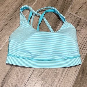Lululemon sports bra